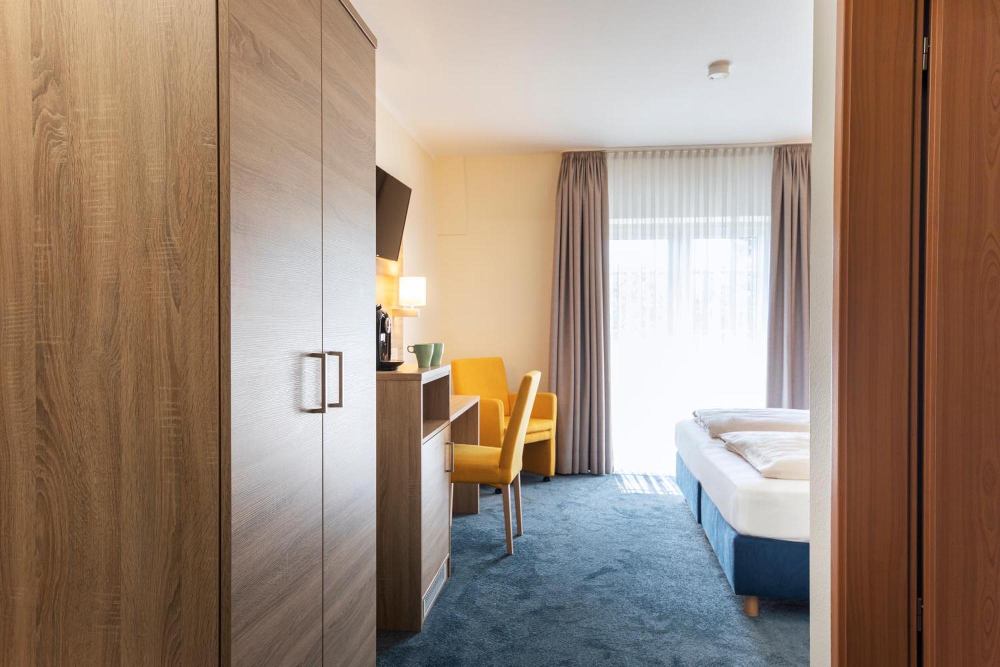 Roomingtons 3*